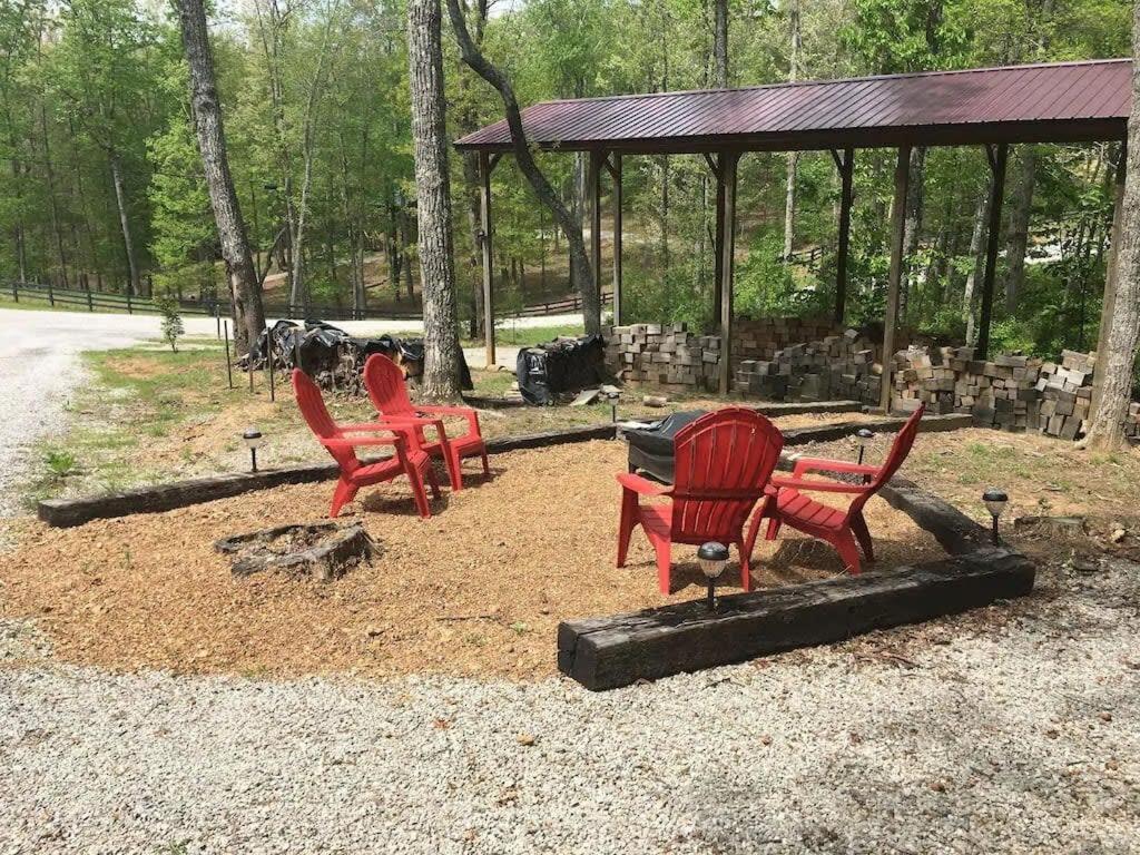 Tn State Parks Open! Hikes, Waterfalls, Firepits! Spencer Exteriör bild